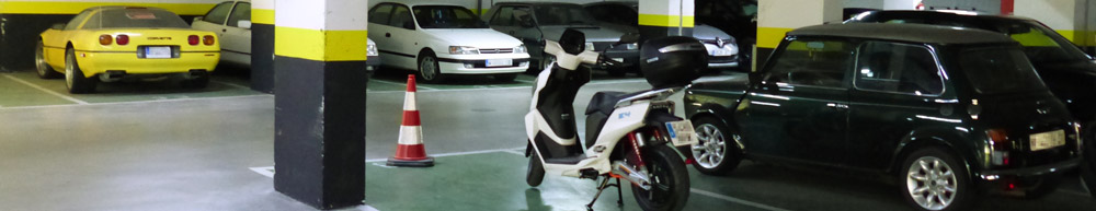 Expendedor táctil de pago en el parking Iberpark Estación Colmenar Viejo